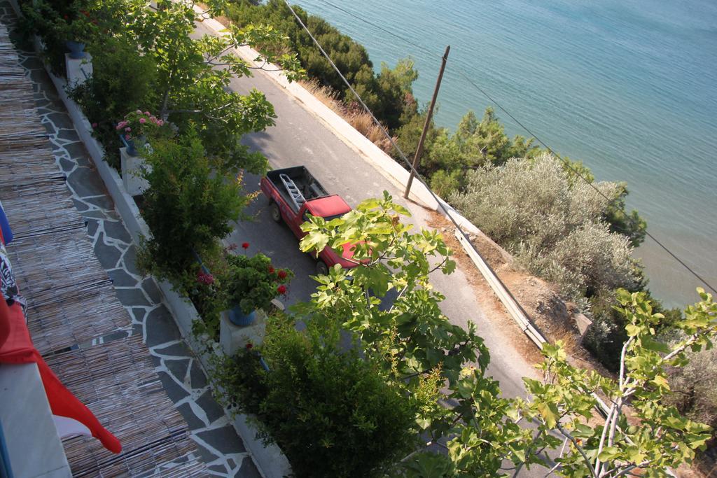 Blue Horizon Apartment Marathókampos Екстериор снимка