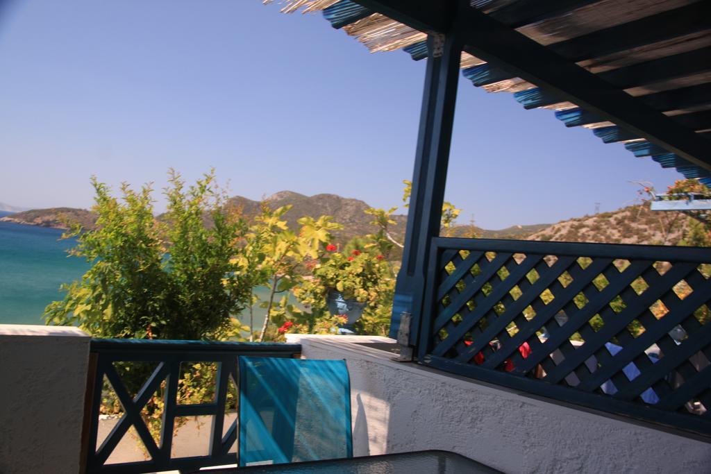 Blue Horizon Apartment Marathókampos Екстериор снимка