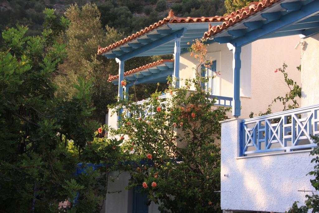 Blue Horizon Apartment Marathókampos Екстериор снимка
